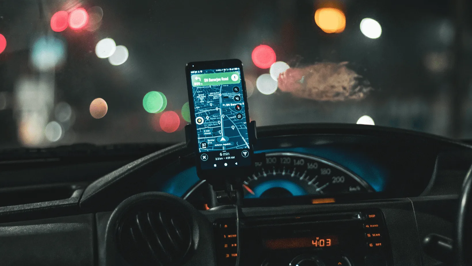 ¿ Comprar un auto puede ayudarte a generar ingresos ?